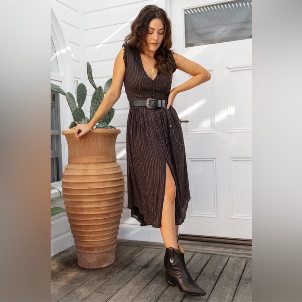 Spell Mystic Sleeveless Midi dress